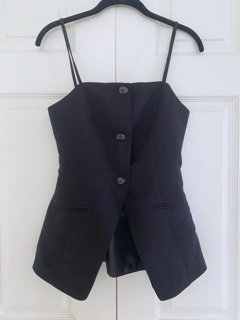 NWT Topshop Tailored Button Front Top Black US 2 UK 6 Sleeveless Tank